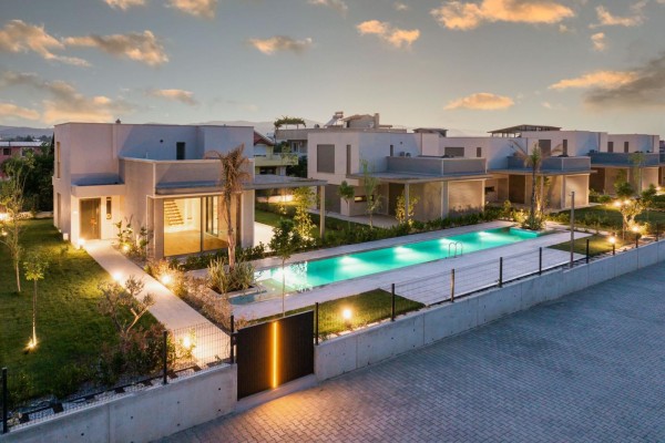 3+1 Duplex Villa with a Shared Zero-edge Pool In Luvi Urla